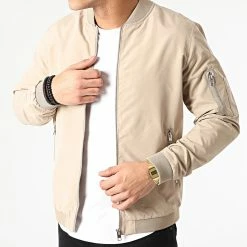 Nouveau ⭐ Bomber Rush Beige de Jack And Jones 😀