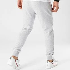 Les meilleures critiques de 🌟 Pantalon Jogging Will Air Gris Chiné de Jack And Jones 😀 -Jack And Jones Soldes jack and jones 248337 12184970 LIGHT GREY MEL 20210125T145313 04