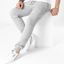 Meilleure vente ❤️ Pantalon Jogging Gordon Soft Gris Chiné de Jack And Jones ⭐ -Jack And Jones Soldes jack and jones 256416 12195726 LIGHT GREY MELANGE 20210415T160505 03