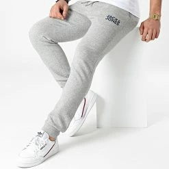 Nouveau 🔔 Pantalon Jogging Gordon Newsoft Gris Chiné de Jack And Jones 🤩 -Jack And Jones Soldes jack and jones 256427 12178421 LIGHT GREY MELANGE 20210312T160355 03
