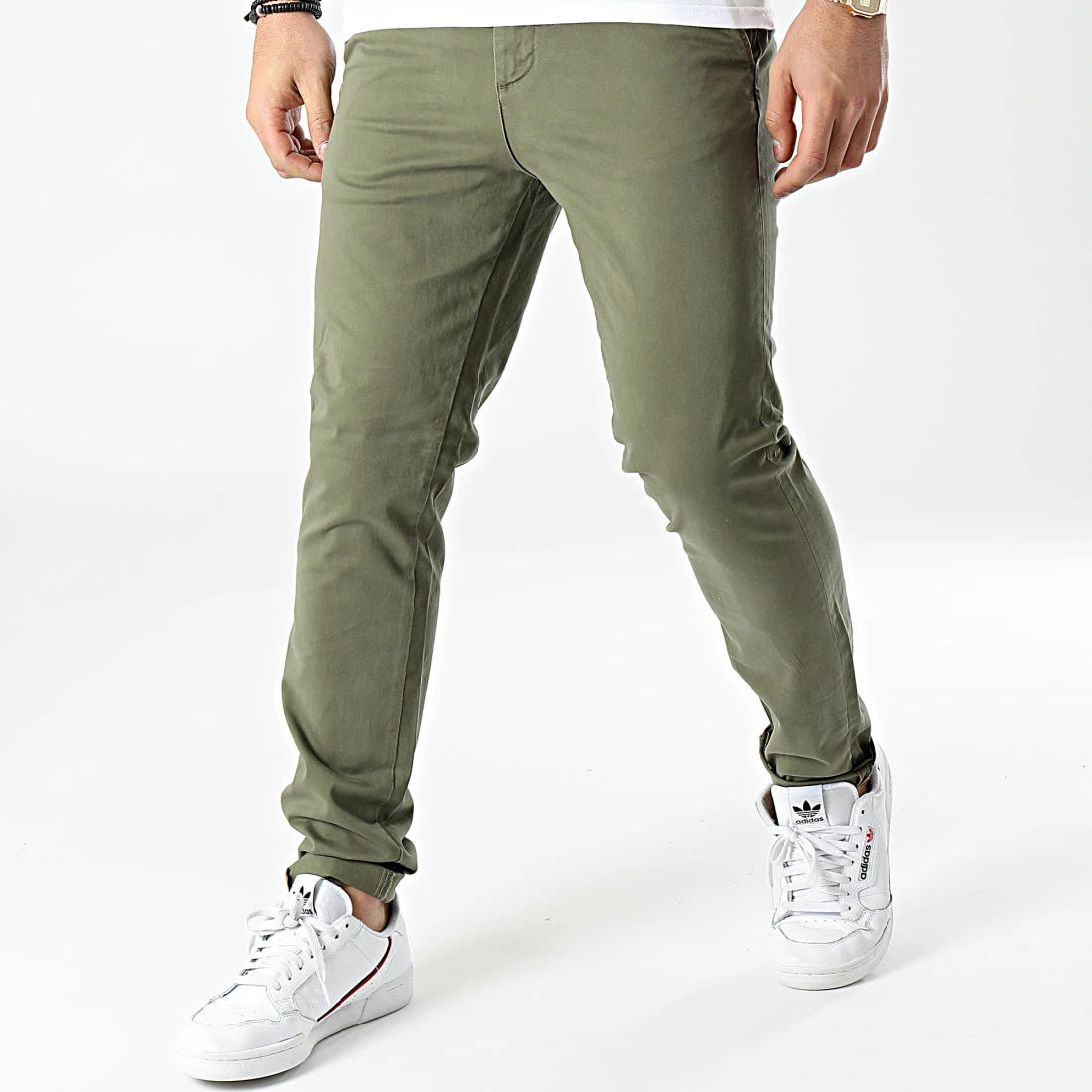 Budget ✔️ Pantalon Chino Marco Bowie Vert Kaki de Jack And Jones 🌟 1 Budget ✔️ Pantalon Chino Marco Bowie Vert Kaki de Jack And Jones 🌟