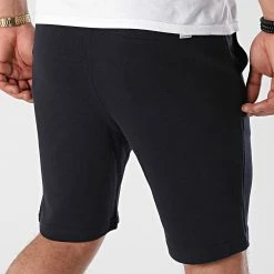 Sortie 🌟 Short Jogging Shark Bleu Marine de Jack And Jones ⌛ -Jack And Jones Soldes jack and jones 260001 12182595 NAVY BLAZER NOOSSS21 20210430T143424 04