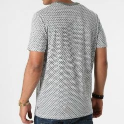 Offres 👍 Tee 👕 Shirt Blackburn Blanc de Jack And Jones 🌟 -Jack And Jones Soldes jack and jones 271145 12179603 WHITE 20210624T161339 04