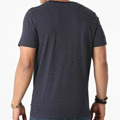 Le moins cher ⭐ Tee 👕 Shirt Atlanta Bleu Marine de Jack And Jones 💯 -Jack And Jones Soldes jack and jones 276425 12190714 MARITIME BLUE 20210730T145843 04