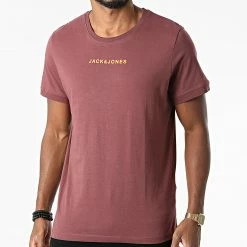 Les meilleures critiques de 🎉 Tee 👕 Shirt Marco Bordeaux de Jack And Jones 🥰