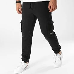 Les meilleures critiques de 🤩 Pantalon Jogging Gordon Classic Noir de Jack And Jones 🤩