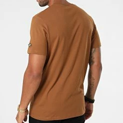 Vente flash 🔔 Tee 👕 Shirt Splits Camel de Jack And Jones 🤩 -Jack And Jones Soldes jack and jones 280505 12195760 RUBBER 20210825T111703 04