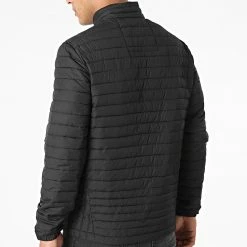 Les meilleures critiques de 💯 Veste Zippée Blastreak Lightweight Noir de Jack And Jones 🎉 5 Les meilleures critiques de 💯 Veste Zippée Blastreak Lightweight Noir de Jack And Jones 🎉 -Jack And Jones Soldes jack and jones 280910 12192603 BLACK 20210827T122055 04