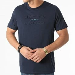 Grosses soldes 🥰 Tee 👚 Shirt Grapes Bleu Marine de Jack And Jones ⭐ -Jack And Jones Soldes jack and jones 286348 12196757 NAVY BLAZER 20211004T163136 03