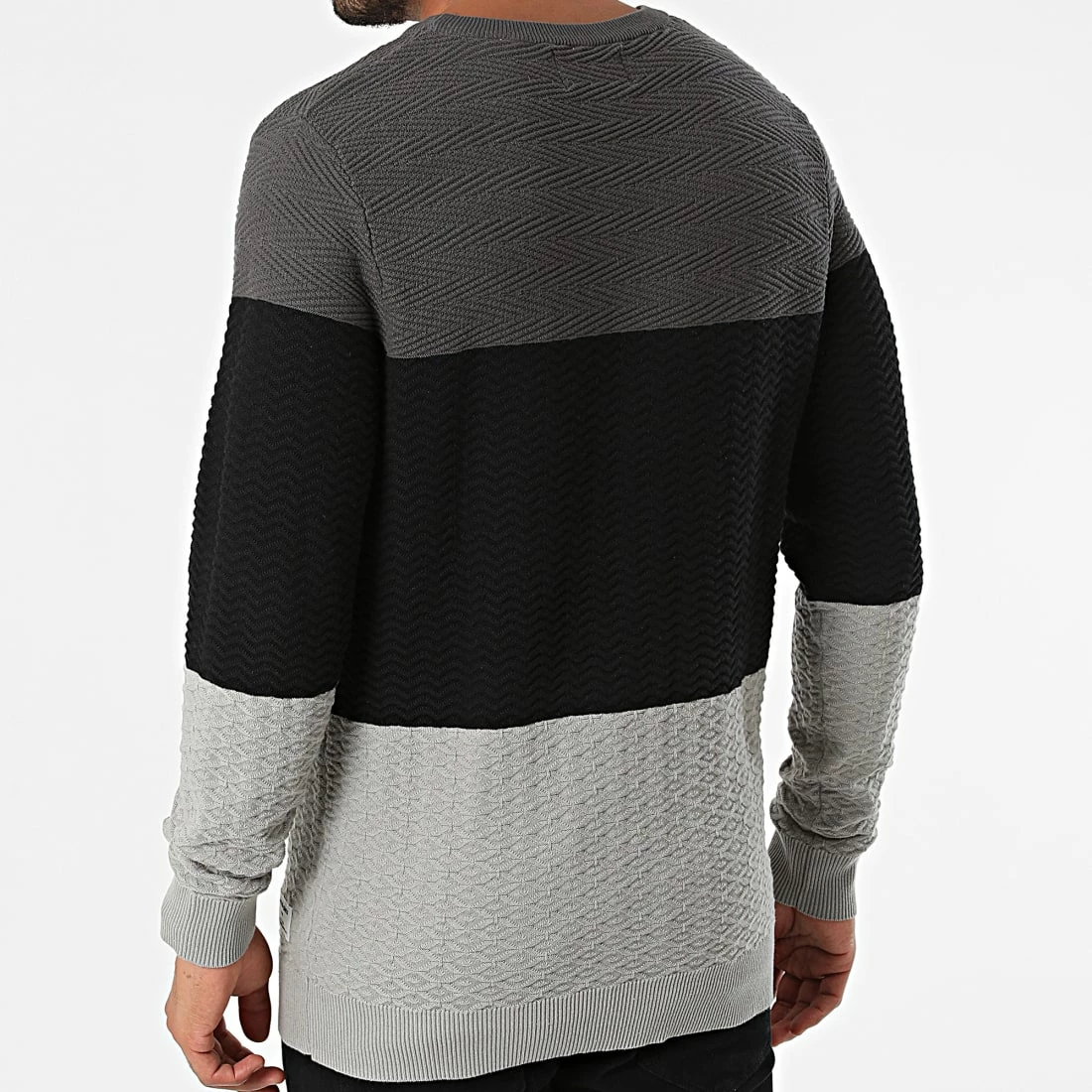 Tout neuf 😍 Pull Lawson Blocking Knit Gris Noir de Jack And Jones 🌟 4 Tout neuf 😍 Pull Lawson Blocking Knit Gris Noir de Jack And Jones 🌟 – Image 4