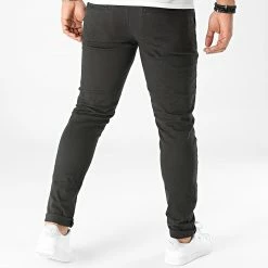 Coupon ❤️ Lot De 2 Pantalons Chino Marco Dave Vert Kaki Noir de Jack And Jones 🔥 -Jack And Jones Soldes jack and jones 287086 12180705 BLACK 20211005T160938 04