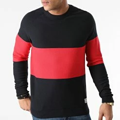 Tout neuf ❤️ Sweat Crewneck Shawn Bleu Marine Rouge de Jack And Jones 🔥 -Jack And Jones Soldes jack and jones 290876 12192981 RIBBON RED 20211110T144659 03