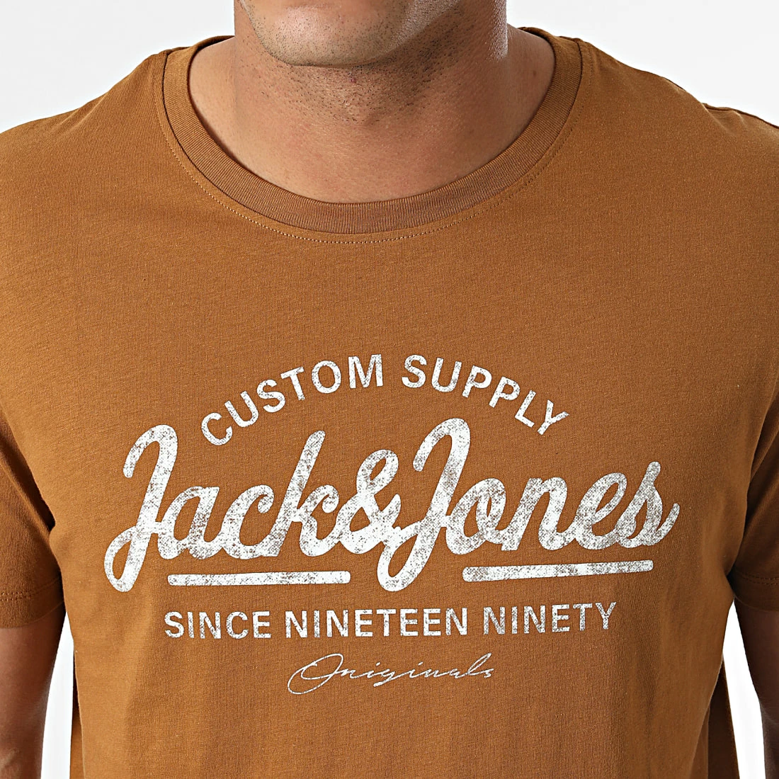 Remise ✔️ Tee 👕 Shirt Gerald Camel de Jack And Jones 🔔 2 Remise ✔️ Tee 👕 Shirt Gerald Camel de Jack And Jones 🔔 – Image 2