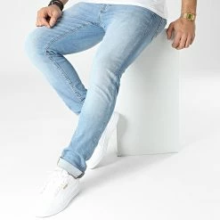 Tout neuf 🎉 Jean Slim Glenn 12201645 Bleu Wash de Jack And Jones 🥰 -Jack And Jones Soldes jack and jones 296165 12201645 BLUE DENIM 20211223T155704 03