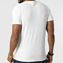 Nouveau 🥰 Tee 👕 Shirt Charles Blanc de Jack And Jones 🔥 -Jack And Jones Soldes jack and jones 298855 12200351 WHITE 20220119T151748 04