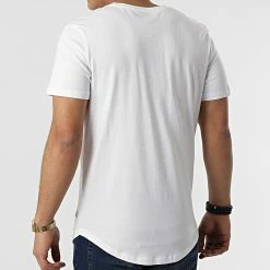 De gros 🔥 Lot de 3 Tee 👚 Shirts Oversize Noa Blanc Noir de Jack And Jones ✨ -Jack And Jones Soldes jack and jones 299156 12191765 WHITE 2WHITE 1BLACK 20220127T162321 04