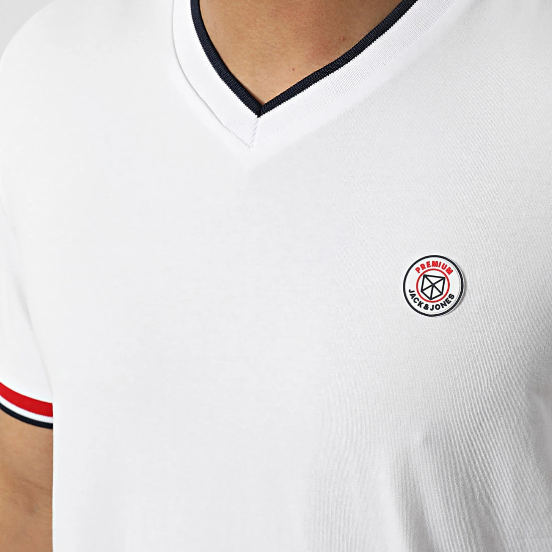 Meilleur prix 🎁 Tee 👚 Shirt Col V Blacliff Blanc de Jack And Jones 👍 2 Meilleur prix 🎁 Tee 👚 Shirt Col V Blacliff Blanc de Jack And Jones 👍 – Image 2