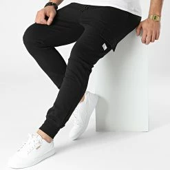 Acheter 🛒 Pantalon Jogging Gordon Noir de Jack And Jones 😉 -Jack And Jones Soldes jack and jones 299280 12184972 BLACK 20220126T155055 03