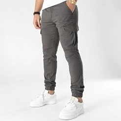 Budget 🥰 Pantalon Cargo Slim Marco Joe Gris Anthracite de Jack And Jones 😀