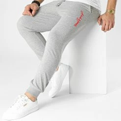 Meilleure affaire ✔️ Pantalon Jogging Scott Gris Chiné de Jack And Jones 🛒 -Jack And Jones Soldes jack and jones 300680 12199665 LIGHT GREY MEL 20220203T154316 03