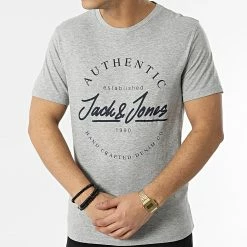 Meilleure affaire 🎁 Tee 👚 Shirt Dusty Gris Chiné de Jack And Jones 😉 -Jack And Jones Soldes jack and jones 300788 12200276 LIGHT GREY MEL LARGE PRIN 20220202T161411 03