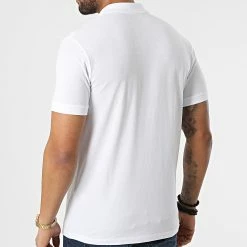 Meilleure affaire ❤️ Polo A Manches Courtes Charles Blanc de Jack And Jones ✔️ 7 Meilleure affaire ❤️ Polo A Manches Courtes Charles Blanc de Jack And Jones ✔️ -Jack And Jones Soldes jack and jones 300895 12207498 WHITE 20220203T161233 04