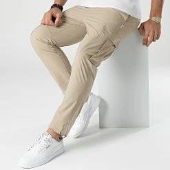 De gros 🤩 Jogger Pant Gordon Tech Beige de Jack And Jones 👏 -Jack And Jones Soldes jack and jones 302353 12201911 CROCKERY 20220216T152921 03