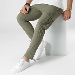 Tout neuf 🎉 Pantalon Cargo Gordon Tech Vert Kaki de Jack And Jones 💯 -Jack And Jones Soldes jack and jones 302443 12201912 DUSTY OLIVE 20220216T153217 03