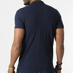 Offres 😉 Polo A Manches Courtes Shark Bleu Marine de Jack And Jones 🧨 -Jack And Jones Soldes jack and jones 302607 12205025 NAVY BLAZER CHILI 20220217T152838 04