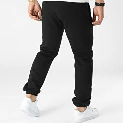 Les meilleures critiques de 🎁 Pantalon Jogging Gordon Coca-Cola Noir de Jack And Jones 🛒 -Jack And Jones Soldes jack and jones 305552 12215114 BLACK COMFORT FI 20220506T160606 04