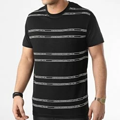 Remise 🥰 Tee 👚 Shirt Di Noir de Jack And Jones 😀