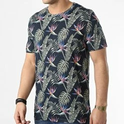 Bon marché 👏 Tee 👚 Shirt Coastal Bleu Marine Floral de Jack And Jones 😀