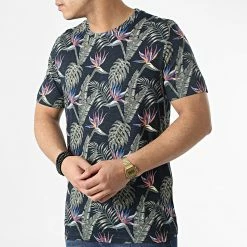 Bon marché 👏 Tee 👚 Shirt Coastal Bleu Marine Floral de Jack And Jones 😀 -Jack And Jones Soldes jack and jones 307495 12200499 NAVY BLAZER STANDARD F 20220307T161625 03