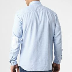 Acheter 😀 Chemise A Manches Longues Blabordeaux Bleu Clair de Jack And Jones 🔥 -Jack And Jones Soldes jack and jones 307582 12206401 CASHMERE BLUE COMFORT FI 20220307T161730 04