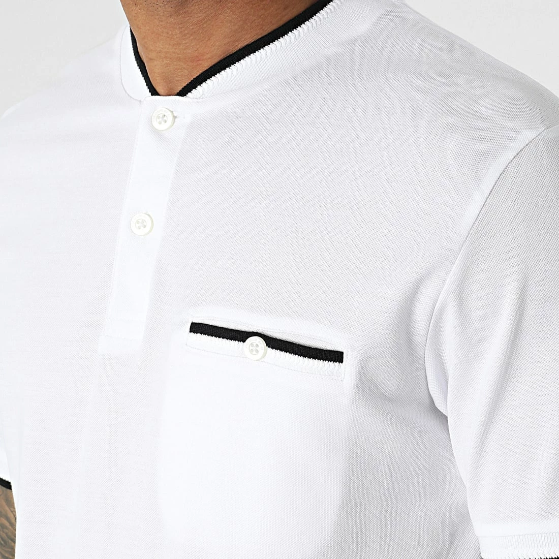 Vente flash 🤩 Polo Manches Courtes A Poche Poitrine Maoyal Blanc de Jack And Jones ⭐ 2 Vente flash 🤩 Polo Manches Courtes A Poche Poitrine Maoyal Blanc de Jack And Jones ⭐ – Image 2