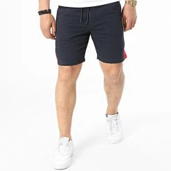 Tout neuf ✔️ Short Jogging A Bandes Logo Blocking Bleu Marine de Jack And Jones ⭐ -Jack And Jones Soldes jack and jones 313768 12198008 NAVY BLAZER 20220414T161458 03
