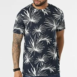 Top 10 🔥 Tee 👚 Shirt Breezy Bleu Marine Chiné Floral de Jack And Jones 🛒 -Jack And Jones Soldes jack and jones 313805 12209613 NAVY BLAZER 20220415T135713 03