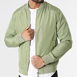 Sortie ⌛ Veste Zippée Vegas Vert Kaki Clair de Jack And Jones 🛒