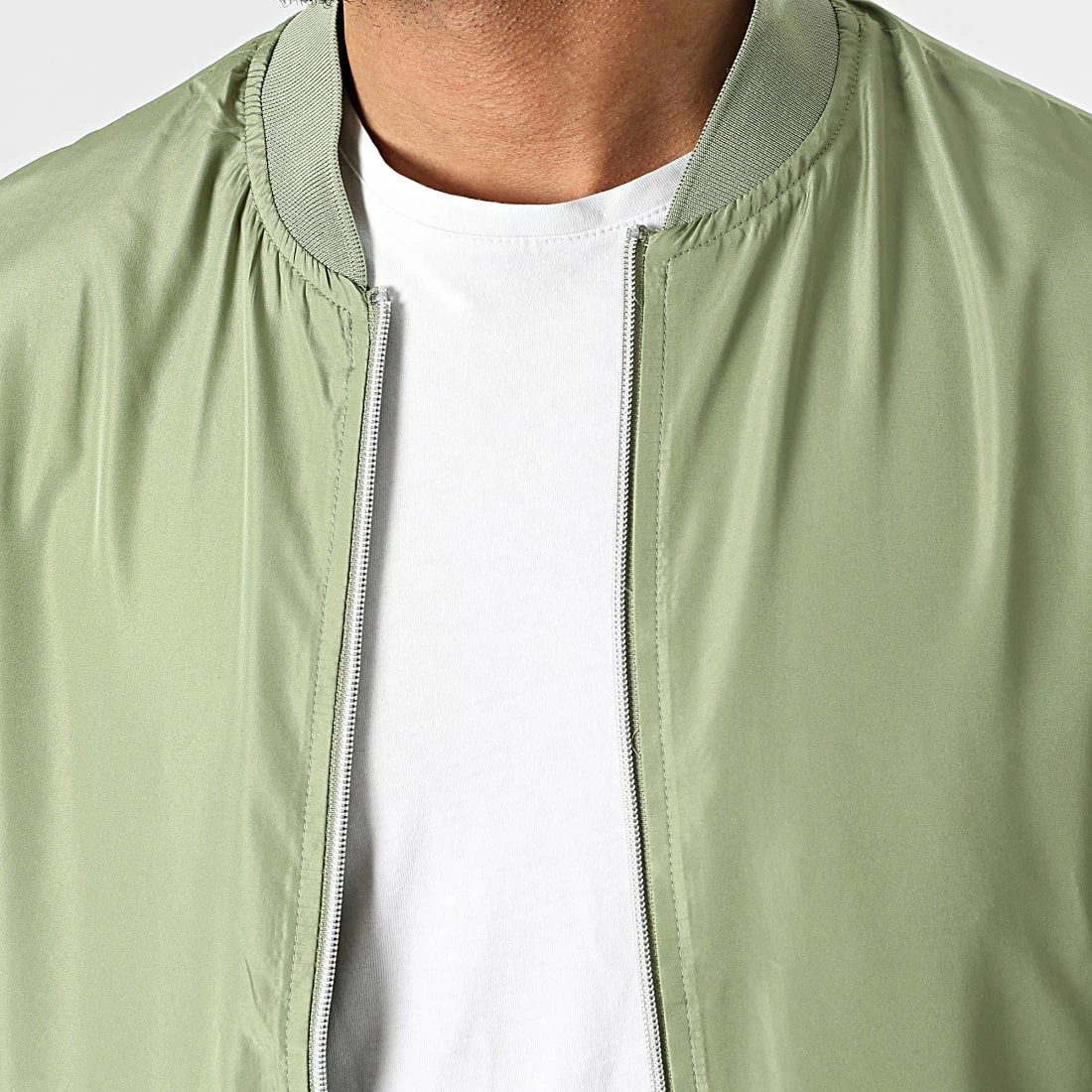 Sortie ⌛ Veste Zippée Vegas Vert Kaki Clair de Jack And Jones 🛒 2 Sortie ⌛ Veste Zippée Vegas Vert Kaki Clair de Jack And Jones 🛒 – Image 2