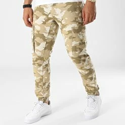 Promo 🔥 Jogger Pant Paul Flake AKM 542 Beige Camouflage de Jack And Jones 🤩