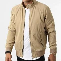 Les meilleures critiques de 🔔 Veste Zippée Lusteve Harrigton Beige de Jack And Jones 🔥 -Jack And Jones Soldes jack and jones 323156 12203716 KELP 20220616T162552 03