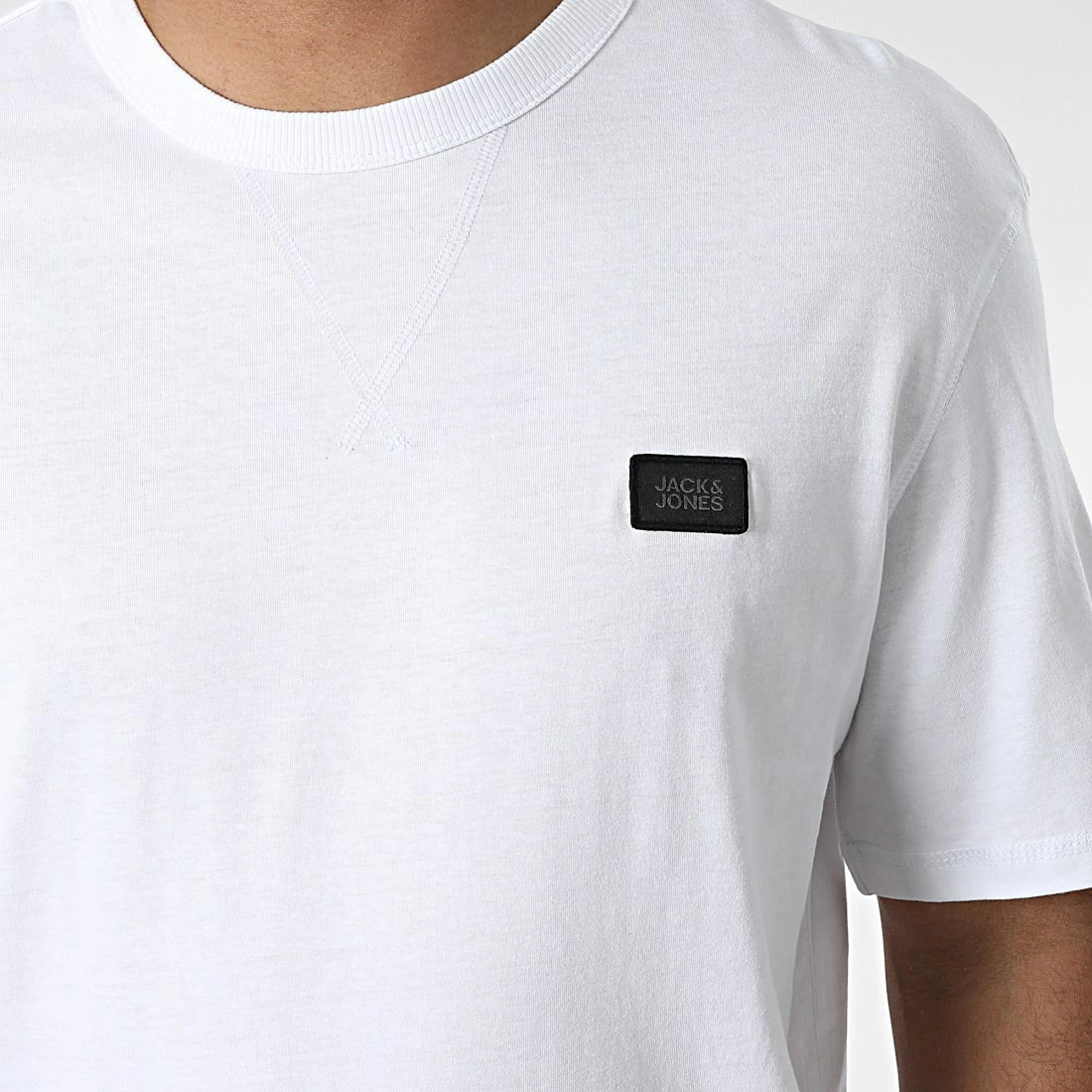 Acheter 🎁 Tee 👚 Shirt Classic Waffle Badge Blanc de Jack And Jones 😍 2 Acheter 🎁 Tee 👚 Shirt Classic Waffle Badge Blanc de Jack And Jones 😍 – Image 2