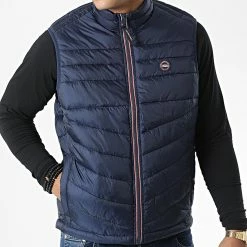 Vente flash 👏 Doudoune Sans Manches Hero Bodywarmer 12211790 Bleu Marine de Jack And Jones 🌟 -Jack And Jones Soldes jack and jones 326354 12211790 NAVY BLAZER CONTRAST Z 20220706T161627 03
