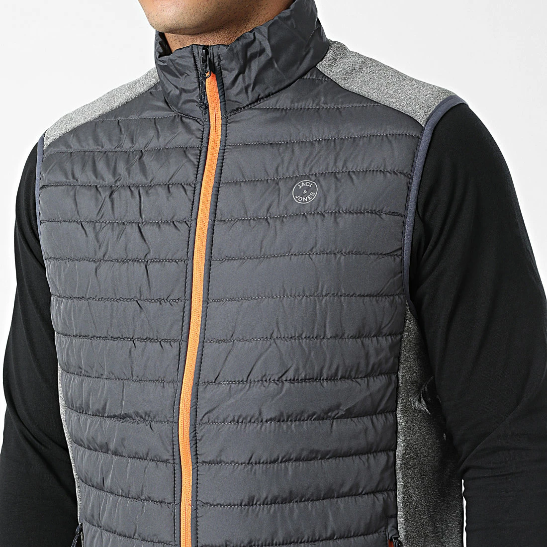 Grosses soldes ⌛ Veste Zippée Multi Bodywarmer Collar 12200684 Gris Anthracite de Jack And Jones ❤️ 2 Grosses soldes ⌛ Veste Zippée Multi Bodywarmer Collar 12200684 Gris Anthracite de Jack And Jones ❤️ – Image 2
