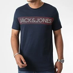 Grosses soldes ⭐ Tee 👕 Shirt Corp Logo Bleu Marine de Jack And Jones ✔️ -Jack And Jones Soldes jack and jones 326977 12151955 NAVY BLAZER PLAY3 20220705T150745 01