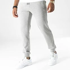 Meilleur prix 🧨 Lot De 2 Pantalons Jogging Gordon Shark Bleu Marine Gris Chiné de Jack And Jones ✔️ -Jack And Jones Soldes jack and jones 327526 12194049 NAVY BLAZER LGM 20220715T095714 03