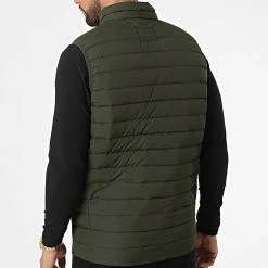 Coupon ⭐ Doudoune Sans Manches Recycle Bodywarmer 12211132 Vert Kaki de Jack And Jones ❤️ -Jack And Jones Soldes jack and jones 328917 12211132 ROSIN 20220725T153231 04