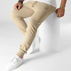 Promo ✔️ Pantalon Jogging Gordon Shark Beige de Jack And Jones 👏 -Jack And Jones Soldes jack and jones 329914 12165322 CROCKERY 20220802T162258 03