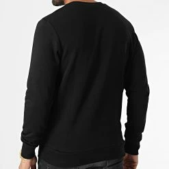 Le moins cher ✔️ Sweat Crewneck Thomas Noir de Jack And Jones 😀 -Jack And Jones Soldes jack and jones 330236 12219828 BLACK 20220729T161723 04