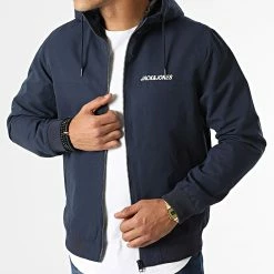 Meilleure affaire 👏 Veste Zippée Capuche Rush Hood Bomber 12200208 Bleu Marine de Jack And Jones 🔥